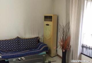 (单间出租)可月付 北山门 电子商城 521医院 经典四季花园飘窗主卧室 - 西安28生活网 xa.28life.net