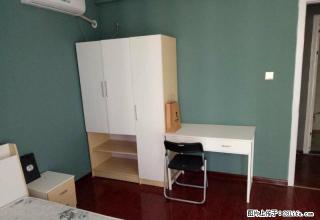 (单间出租)太白南路 电子三路 兰乔圣菲 无中介、无线 卧室朝南 带空调 - 西安28生活网 xa.28life.net